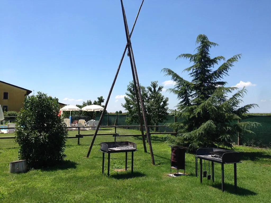 Agriturismo Trebis Volta Mantovana 0*,