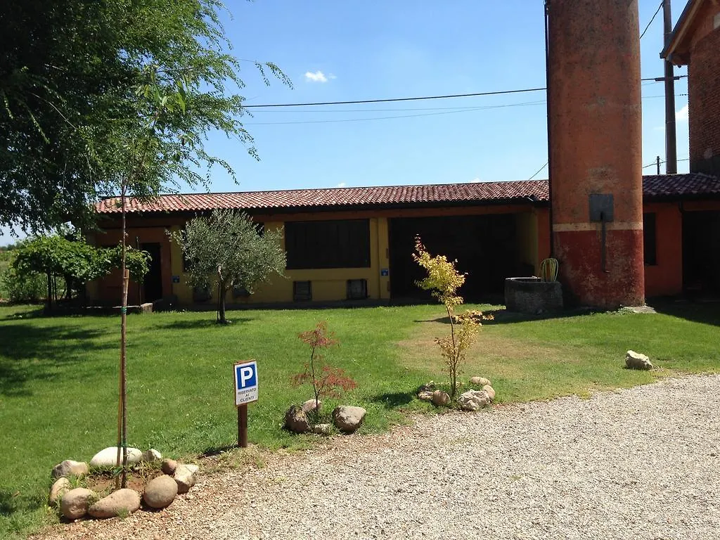 Agriturismo Trebis Volta Mantovana 0*,